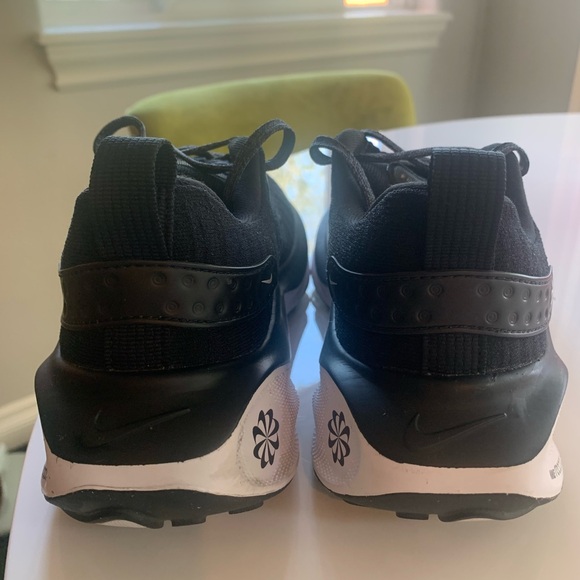 Women’s Nike Infinity Reactx Run 4 size 8 - Picture 2 of 8